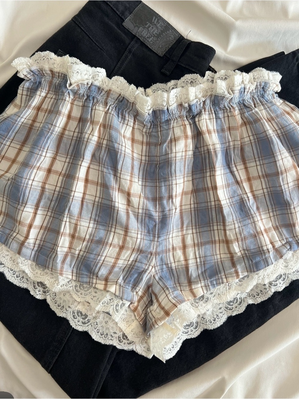 NWOT Out From Under In Your Dreams Shorts Pajama Set ✨☁️ - Picture 5 of 5